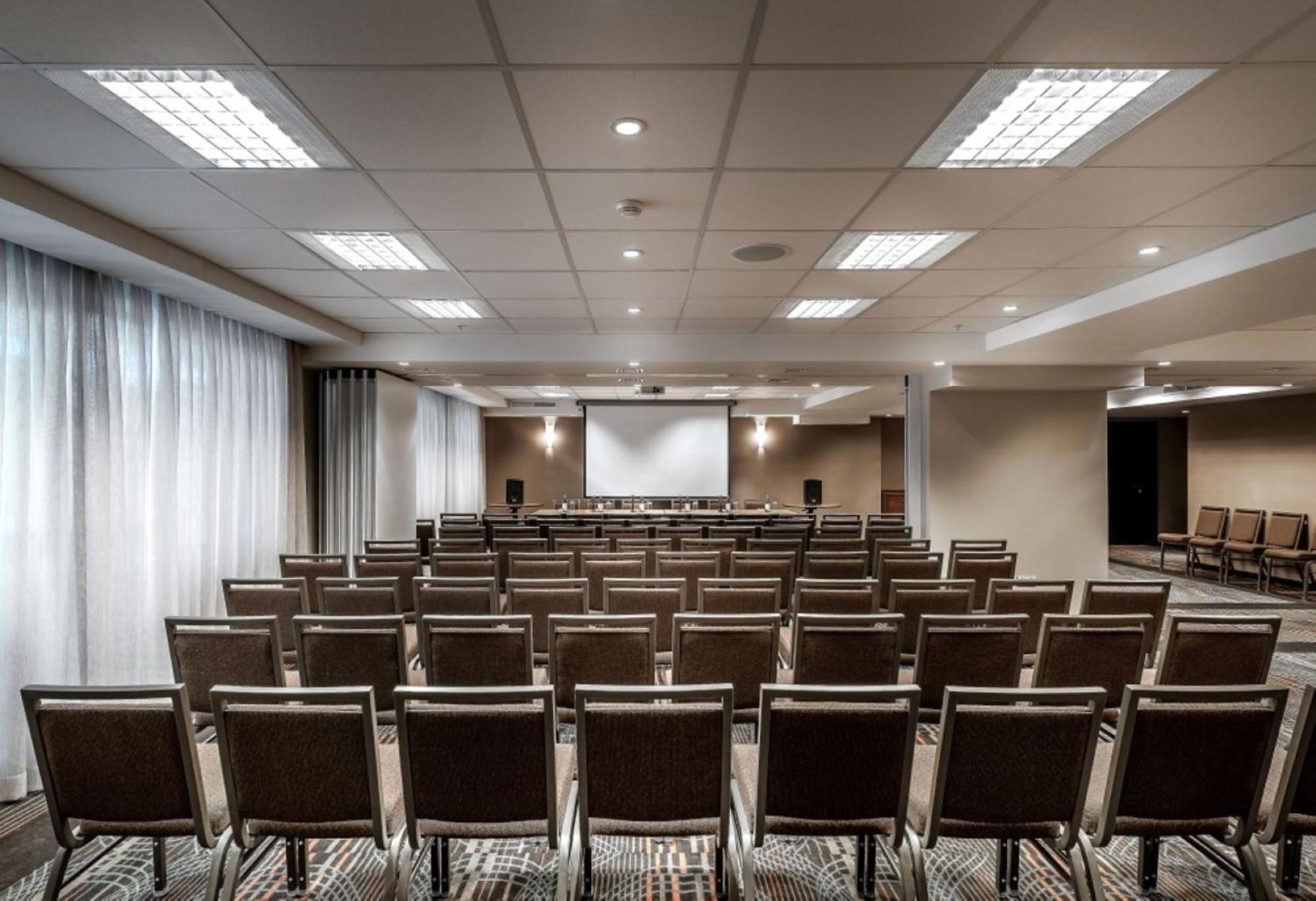 Yerevan Place Hotel Dış mekan fotoğraf