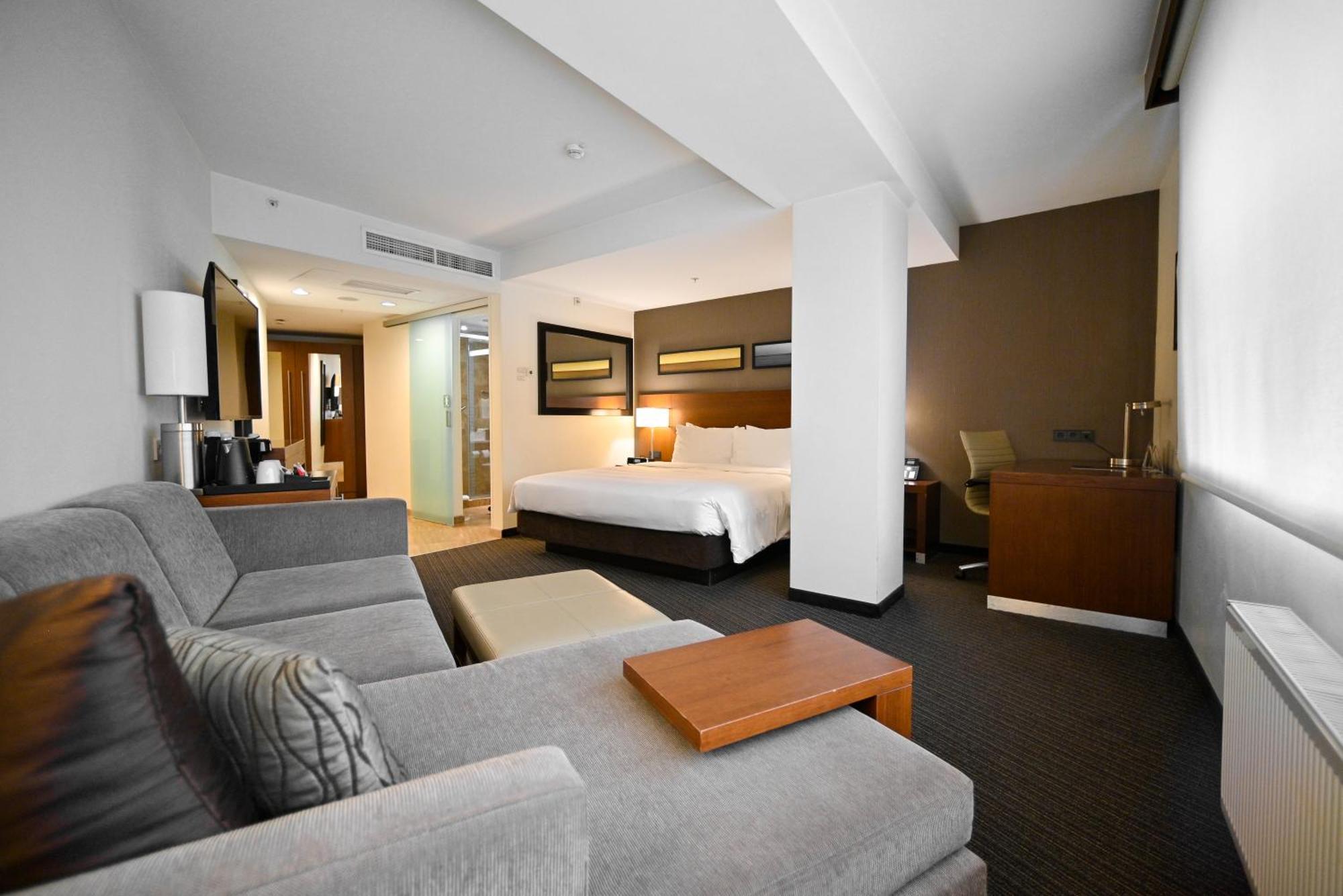 Yerevan Place Hotel Dış mekan fotoğraf