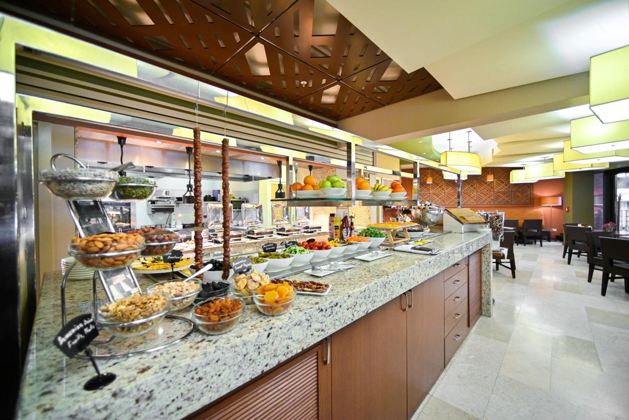 Yerevan Place Hotel Dış mekan fotoğraf